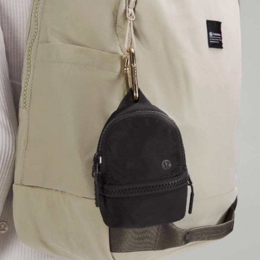 Lululemon Nano City Adventurer Backpack in Black (Gold Hardware)